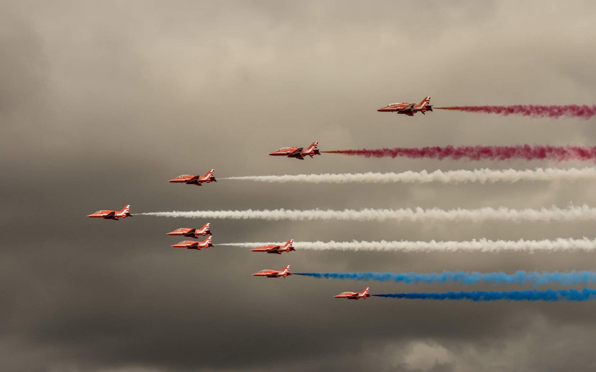 血脉相传:车手家族的世代传奇,车手jason