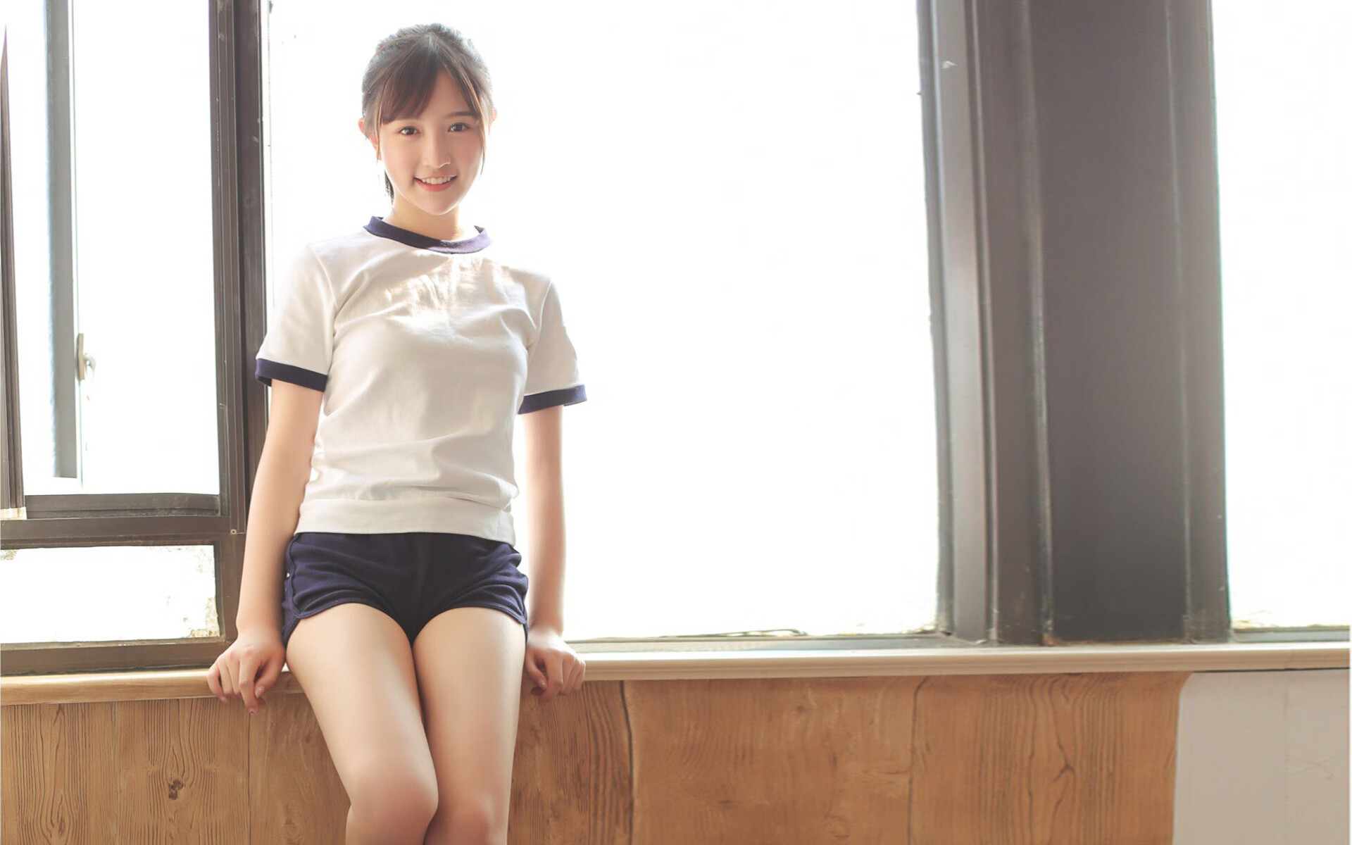 伊朗骑手卡尔·阿里·阿尔达比在巴黎奥运会上首次亮相即夺得障碍赛银牌,表现出色。